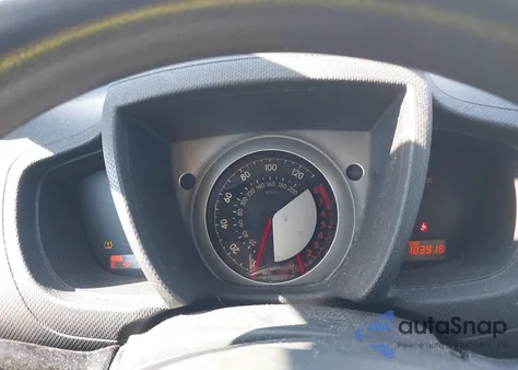 2008 Scion Xd z USA, uszkodzony, nr VIN JTKKU104X8J026898